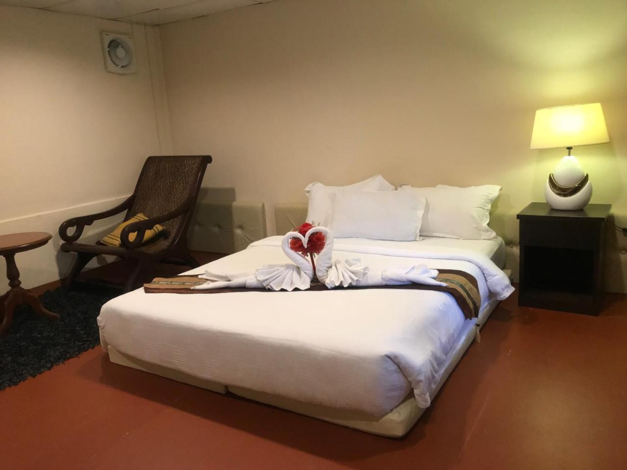 Hotel The Sasi House Krabi town Esterno foto
